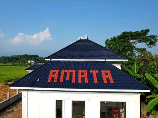 thi-cong-ngoi-trang-men-amata